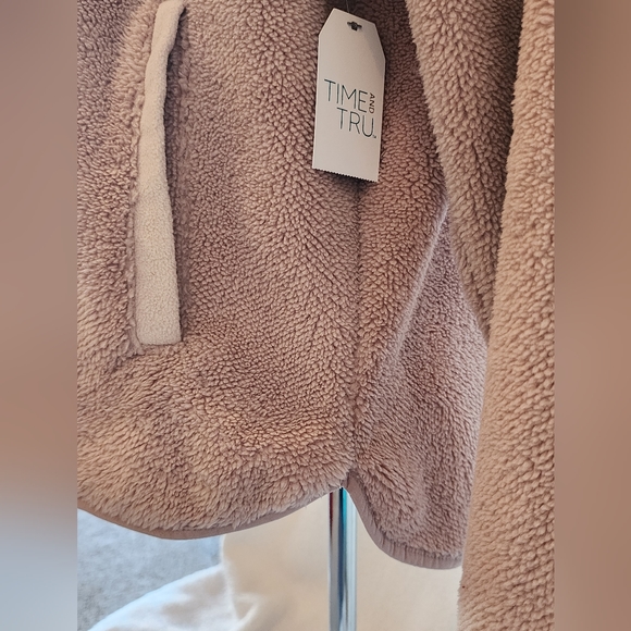 NWT Sherpa Pullover Fleece Lined Chalk Rose/Pink Sz 1X (16W-18W) - Picture 8 of 12